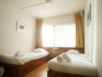 Budget Hostel Bargain Toko Amsterdam Exteriör bild